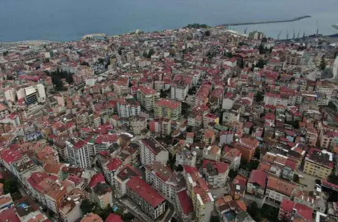 Emlakçılardan ev sahiplerine üniversite öğrencileri için 'merhamet' çağrısı