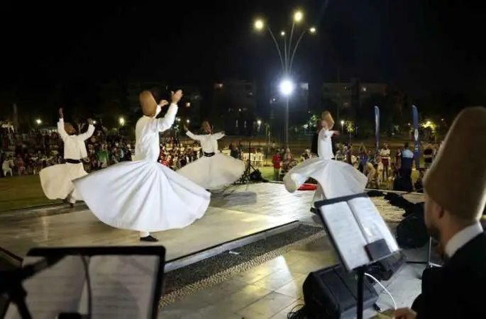 Mersin'de Mevlana'yı anma etkinliği