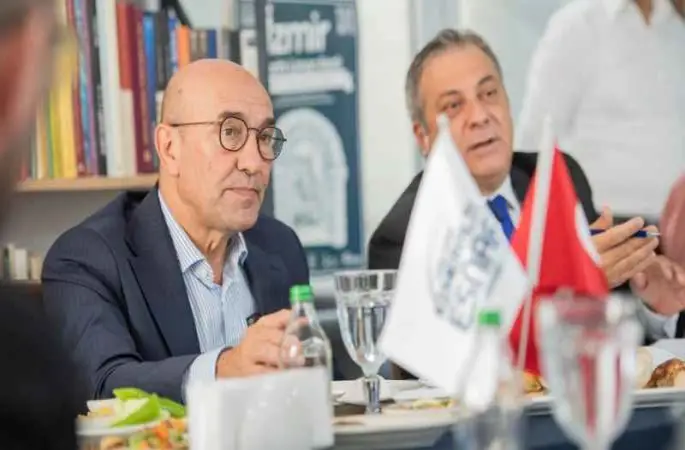 Başkan Soyer'den "Kemeraltı anayasası" önerisi