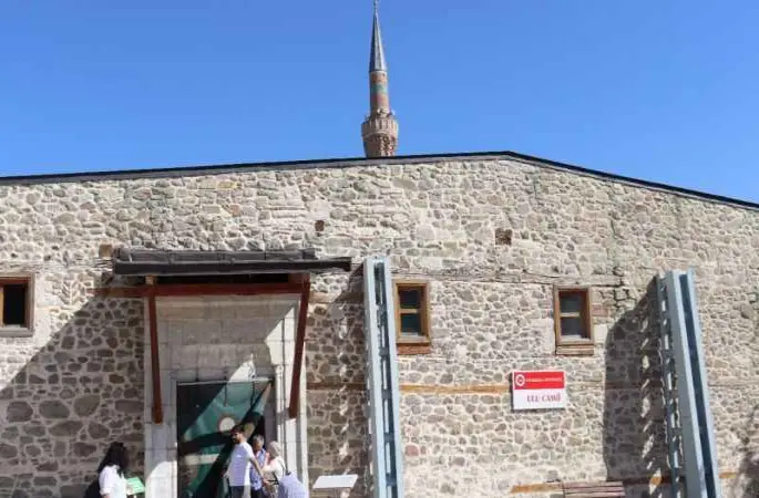 800 yıllık cami UNESCO Dünya Mirası Listesi'ne alındı