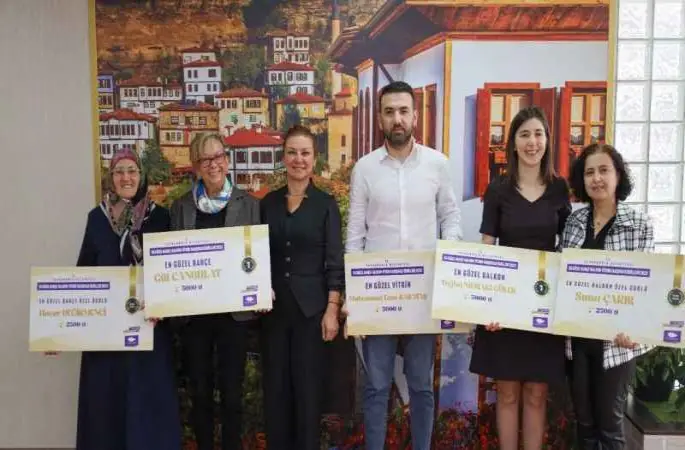 Safranbolu'nun en güzel bahçe, balkon ve vitrinleri seçildi