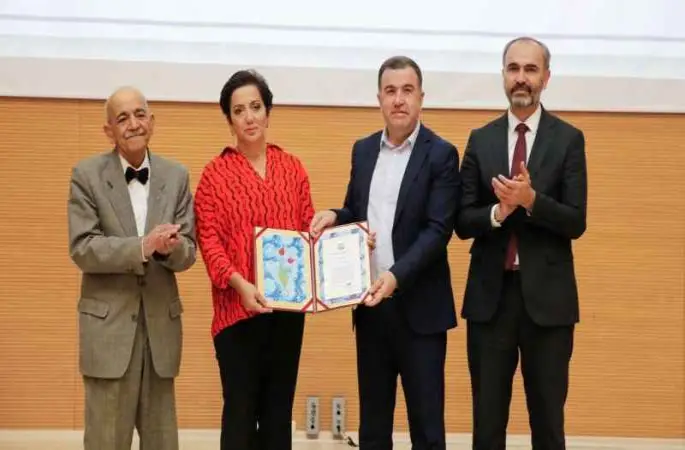 6. Dede Korkut Bilim, Kültür, Sanat ve Spor Ödülleri sahiplerini buldu