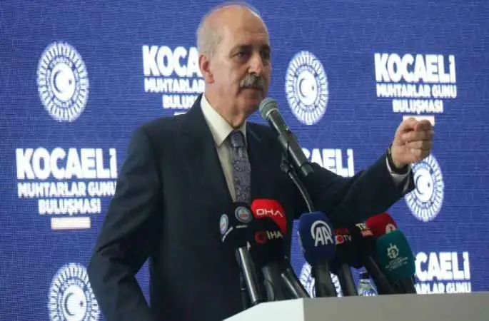 Numan Kurtulmuş: “Türkiye bu karanlıkta tabiri caizse elinde el feneriyle bütün dünyaya istikamet gösteriyor”