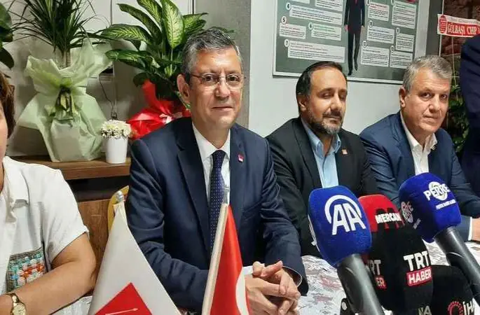 CHP’li Özgür Özel 'değişim' dedi