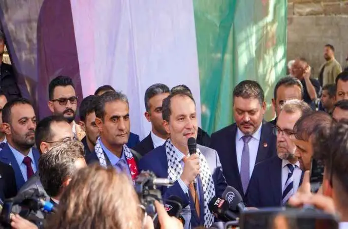 Fatih Erbakan: Filistin tezkeresi Meclis'e gelirse destekleriz