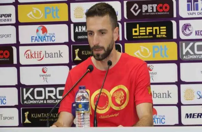 Göztepe Teknik Direktörü Radomir Kokovic: "Takımımla çok gurur duyuyorum"