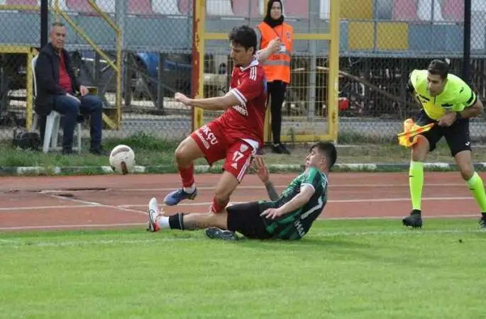 Somaspor, Denizlispor'u tek golle geçti