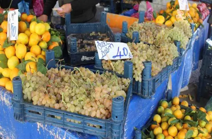 Pazarda zam şampiyonu ‘üzüm’