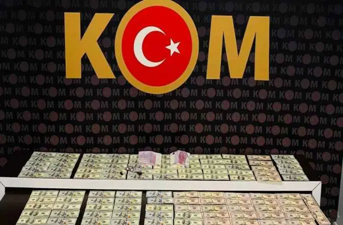 Antalya’da sahte para operasyonu: 3 kişi tutuklandı