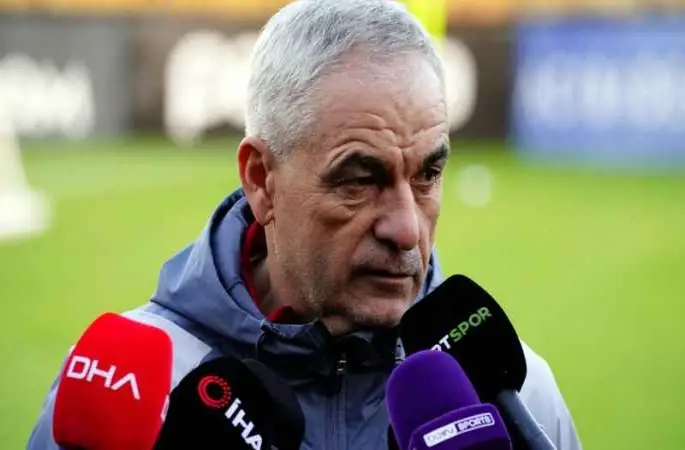 Rıza Çalımbay: "Takımda çok güzel bir hava var"