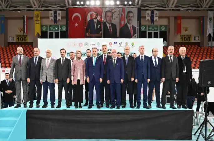 Mamak'ta 6. Türk Dünyası Bilim ve Kültür Şenliği