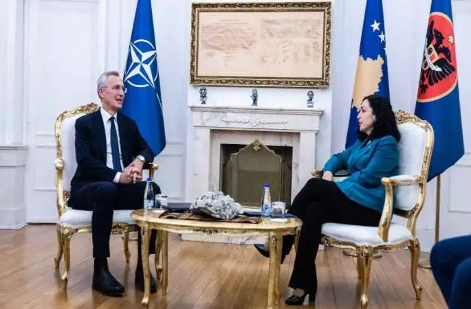 Stoltenberg: “NATO, Kosova’da güvenliği sağlamak için gerekeni yapacak”