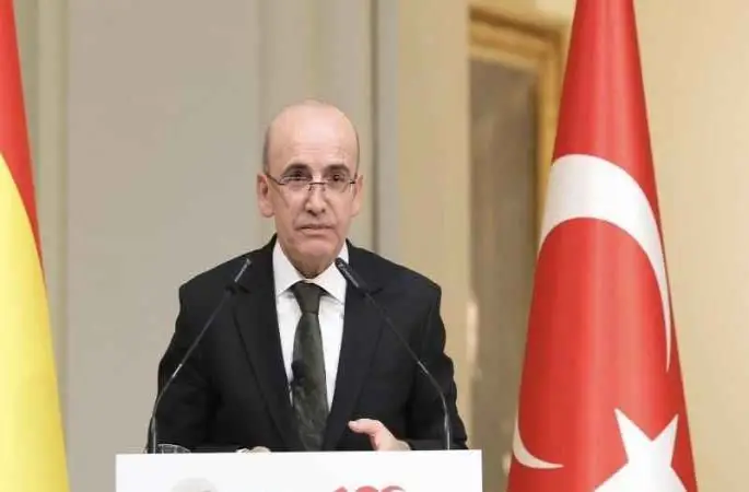Mehmet Şimşek: Cari açık, altın hariç 22,5 milyar dolar seviyesinde
