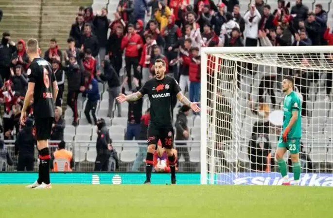 Gaziantep Fatih Karagümrük'e fark atı
