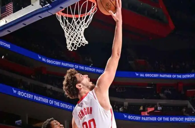 Alperen Şengün, 29 sayıyla Houston Rockets'ı galibiyete taşıdı