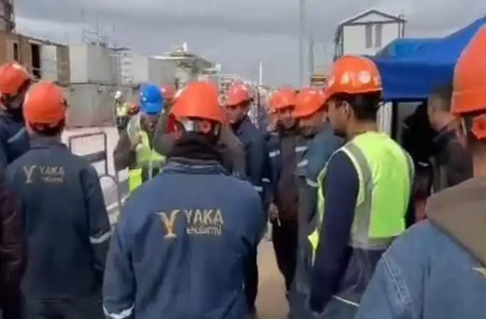 SASA işçilerinden düşük ücret eylemi