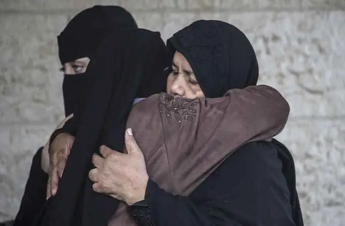 En az 2 Filistinli kadın tutuklunun tecavüze uğradığı rapor edildi