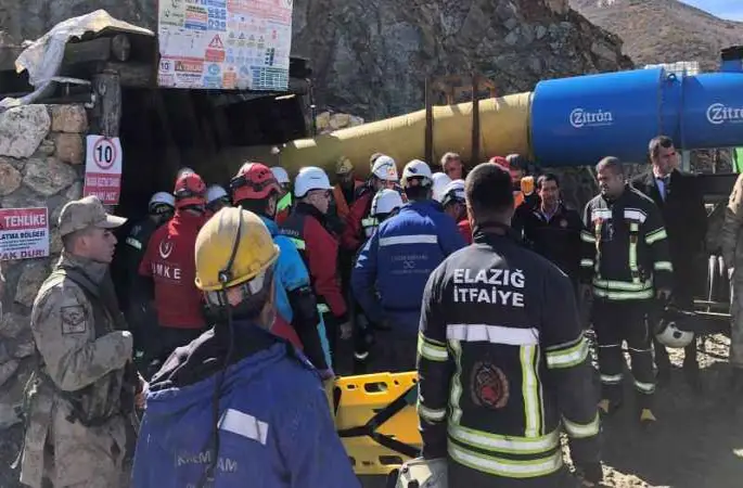 Elazığ'da maden ocağında göçük!