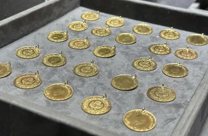 Gram altın rekor kırmaya devam ediyor