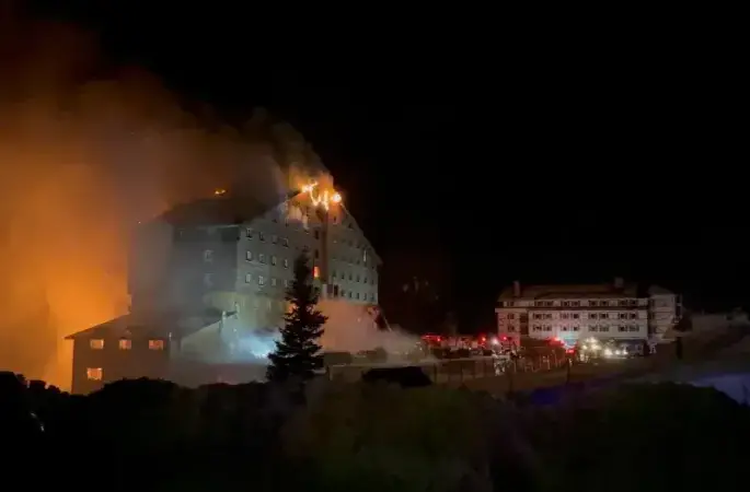 Yangını ilk gören aşçının ifadesi ortaya çıktı: "Söndürmeye yarar su fıskiyesi çalışmadı"