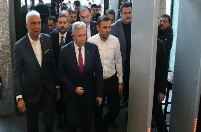 Mansur Yavaş Saraçhane'ye geldi