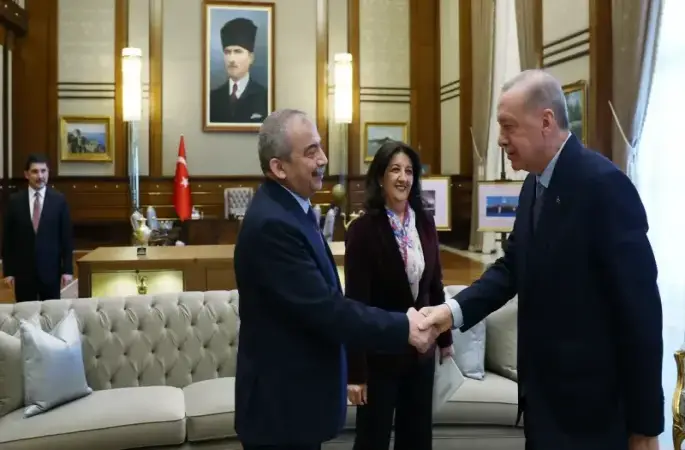 Cumhurbaşkanı Erdoğan, DEM Parti heyetini kabul etti