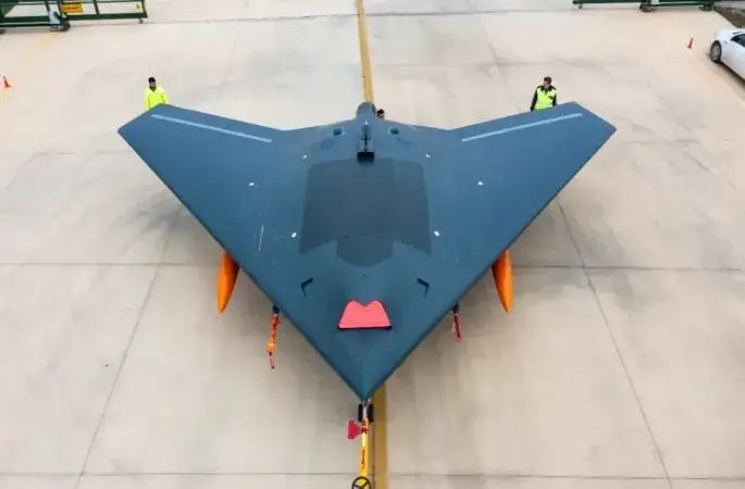 TUSAŞ mühendisleri tarafından geliştirilen ANKA III 12. sortisinde hedefi 12’den vurdu