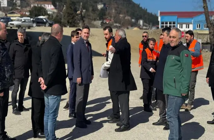 Ayancık’ta kavşak çalışmaları
