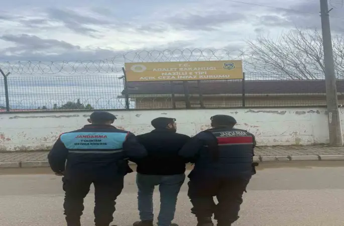 Aydın’da aranan 2 hükümlü yakalandı
