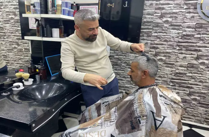 Aydın’da bayram tıraşı telaşı başladı
