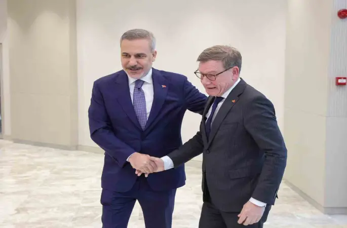 Bakan Fidan, Almanya Federal Cumhuriyeti Dışişleri Bakanı Johann David Wadephul ile Ankara’da bir araya geldi
