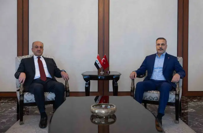 Bakan Fidan, Irak Savunma Bakanı Al Abbasi ile görüştü
