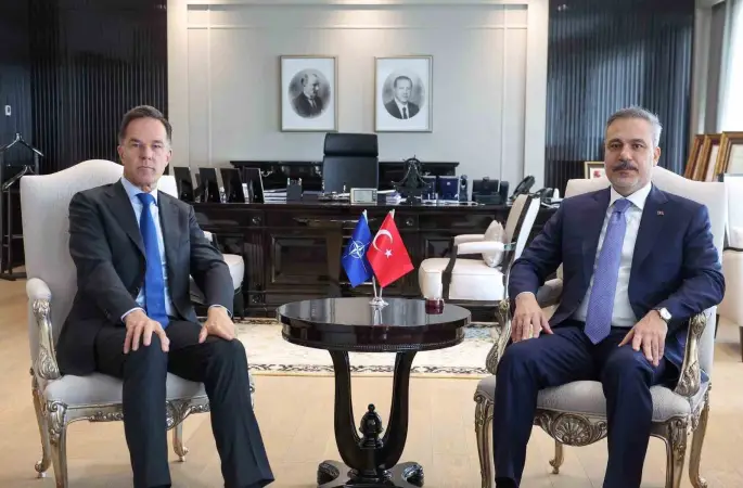 Bakan Fidan, NATO Genel Sekreteri Rutte ile görüştü
