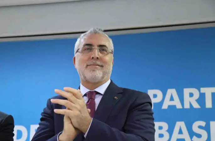 Bakan Işıkhan: "Devlet olarak Türkiye’yi risklerden korumak için her türlü tedbiri alıyoruz"
