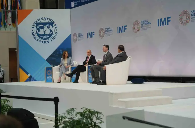 Bakan Şimşek: "Gümrük Birliği’nin hizmetler, tarım ve kamu alımlarını kapsayacak şekilde genişletilmesini umuyoruz"
