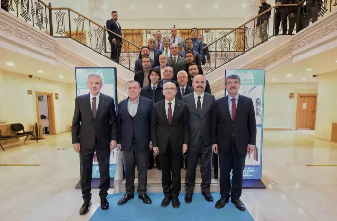 Bakan Şimşek Midyat’ı ziyaret etti
