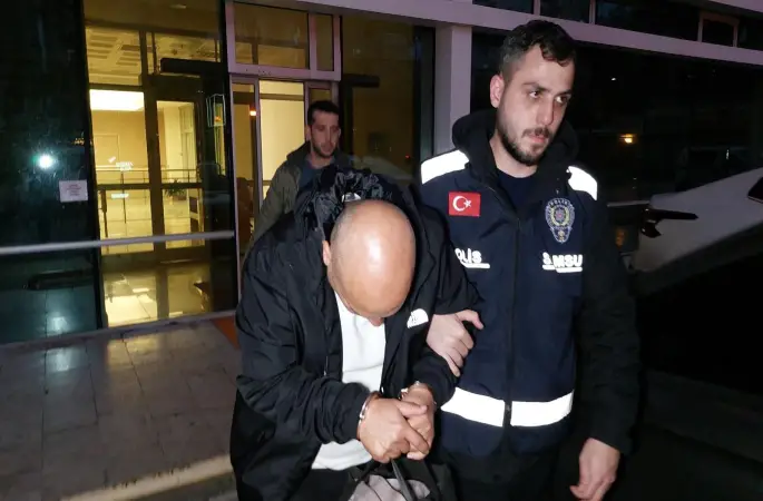 Balıkçı barınağında emekli polisi bıçaklayan şahsa 5 yıl 5 ay hapis

