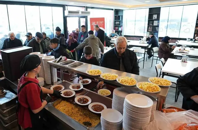 Balıkesir’de Kent Lokantası’na vatandaştan yoğun ilgi
