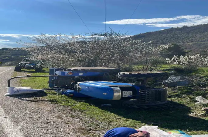 Balıkesir’de traktör devrildi: 1 ölü
