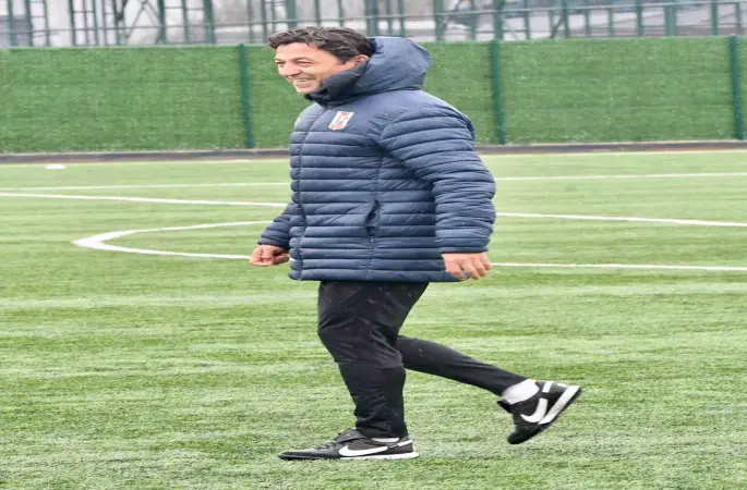 Balıkesirspor Teknik Direktörü Zafer Uysal: "Sahadaki iyi mücadelemiz skora yansımadı"
