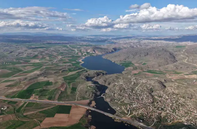 Baraj doldu, tarım arazileri suya doydu: Çiftçi verimli sezon bekliyor
