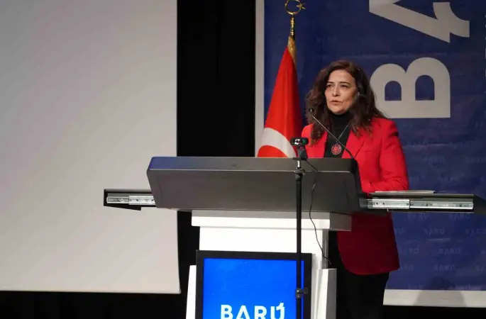 BARÜ’de düzenlenen çalıştayda siber güvenliği vurgu
