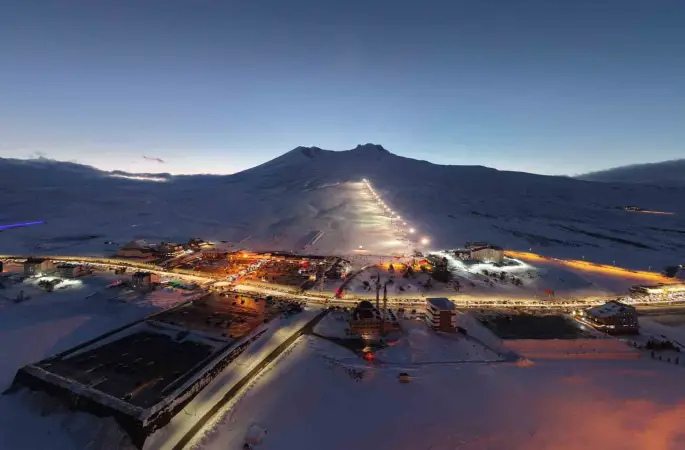 Başkan Büyükkılıç: "Erciyes’te yarıyıl bereketli geçti"
