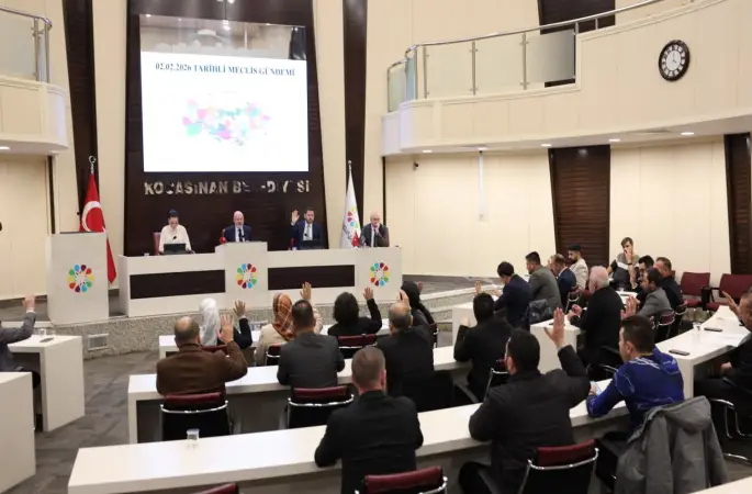 Başkan Çolakbayrakdar: "Şehrimizi geleceğe taşıyacak bir vizyonla çalışıyoruz"
