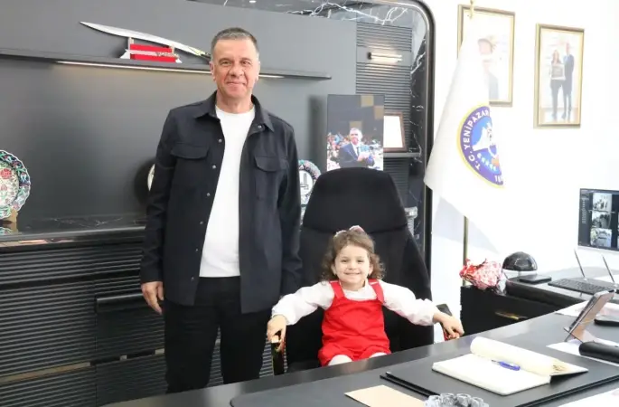 Başkan Ercan, koltuğunu devretti
