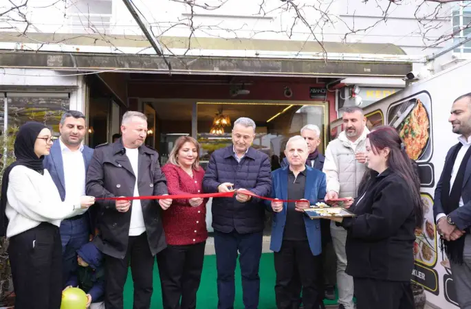 Başkan Kurnaz: "İlkadım’da yeni işletmeler ekonomiye değer katıyor"
