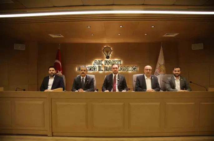 Başkan Selmanoğlu: "AK Parti milletimizin ortak değerlerinin, birlik ve beraberlik ruhunun güçlü bir temsilcisidir"
