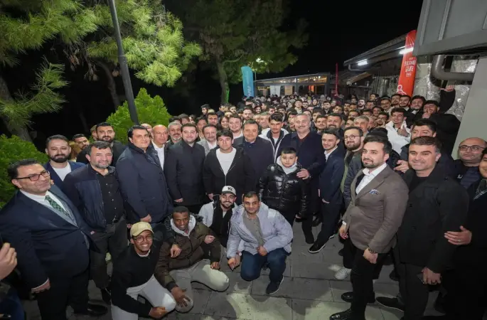 Başkan Yılmaz TÜGVA’lı gençlerle sahurda buluştu
