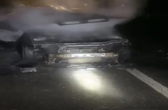 Batman-Diyarbakır karayolunda araç yangını
