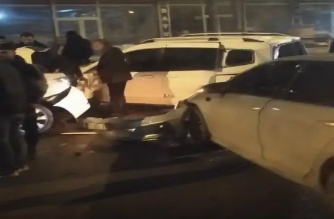Batman’da zincirleme trafik kazası: 1 yaralı
